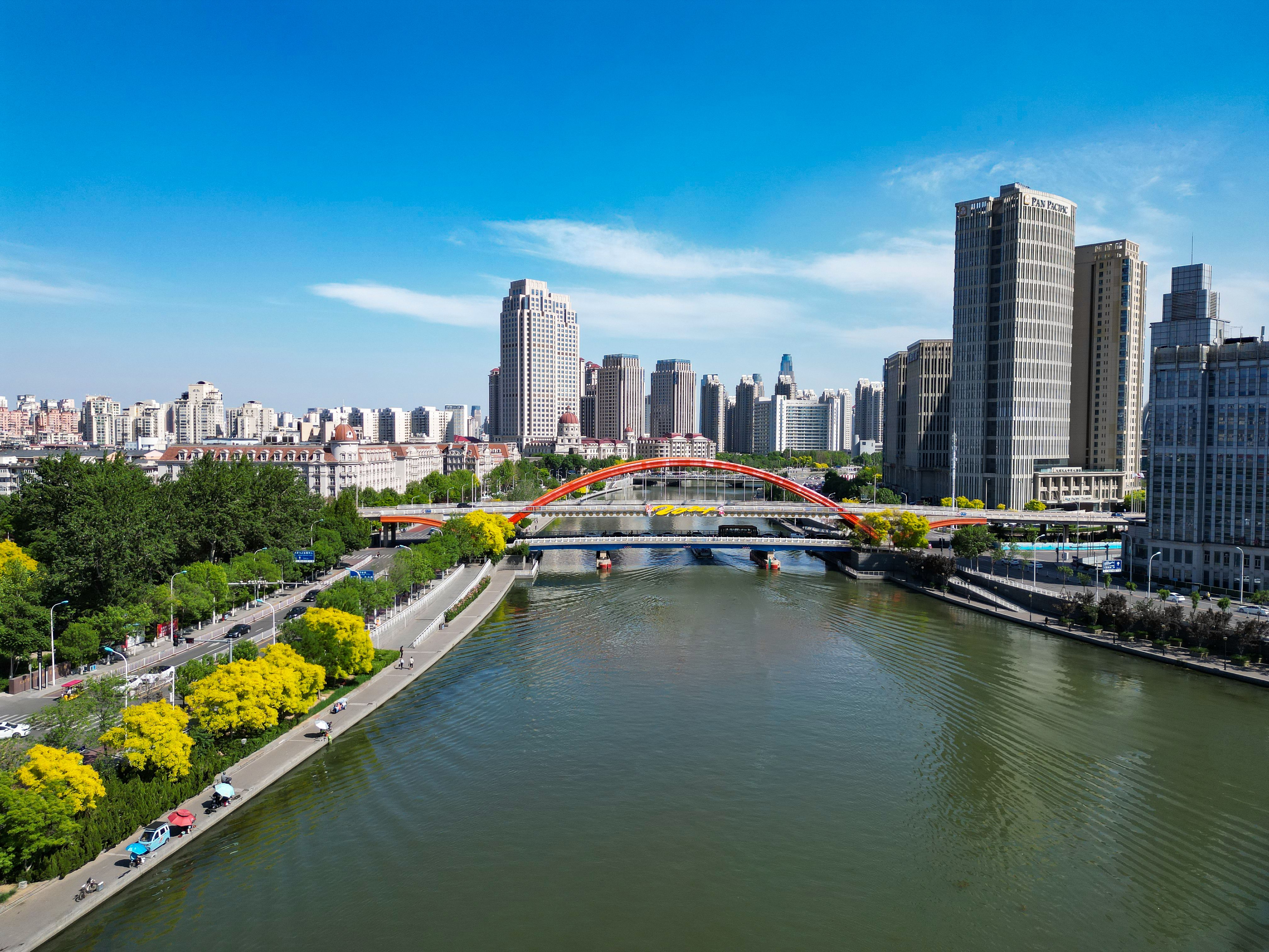 Tianjin Haihe River cityscape